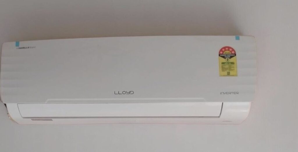 Lloyd 1.5 Ton 5 Star GLS18I5KWGGW Indoor unit